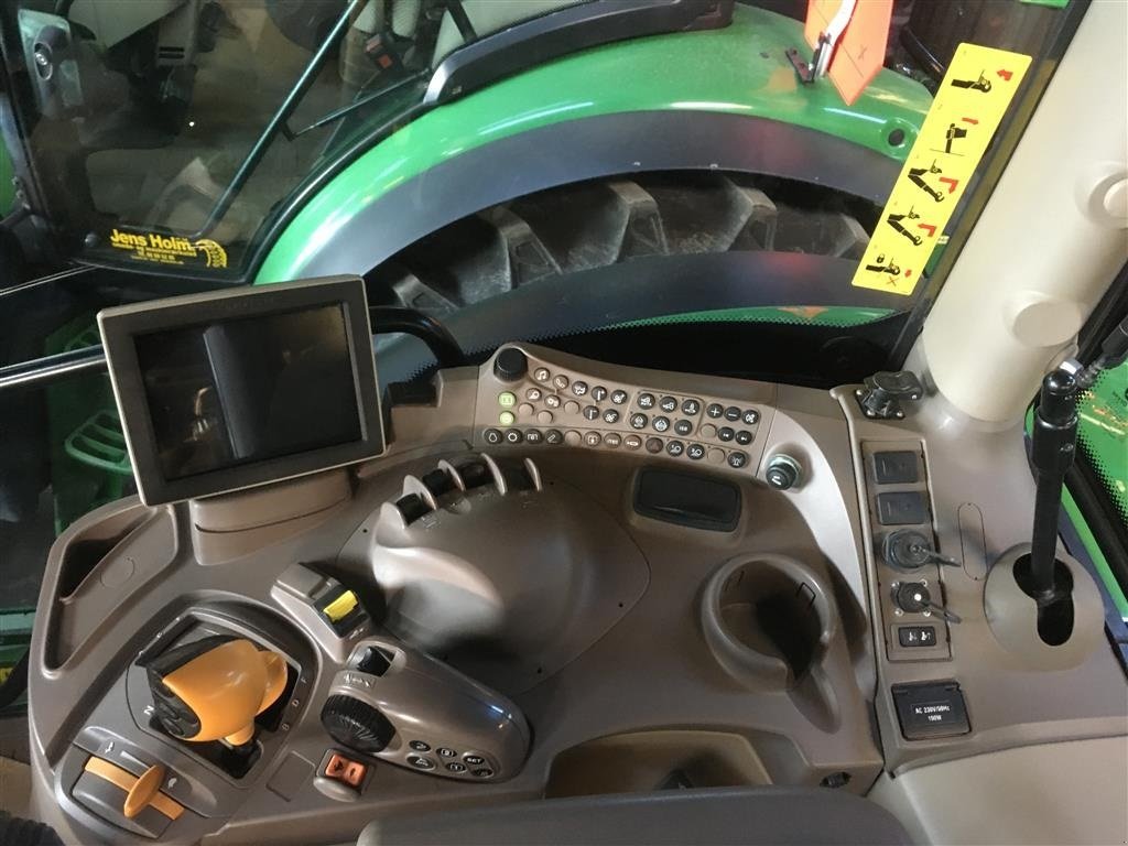 Traktor типа John Deere 6120R Select Edition m/Frontlæsser, Gebrauchtmaschine в Bjerringbro (Фотография 14)