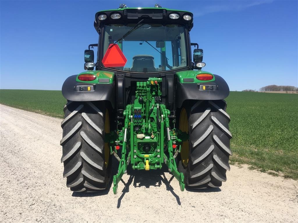 Traktor типа John Deere 6120R Select Edition m/Frontlæsser, Gebrauchtmaschine в Bjerringbro (Фотография 10)