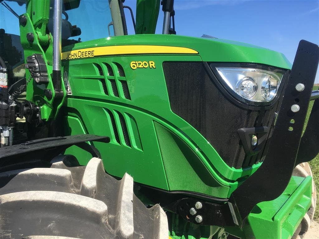 Traktor типа John Deere 6120R Select Edition m/Frontlæsser, Gebrauchtmaschine в Bjerringbro (Фотография 12)