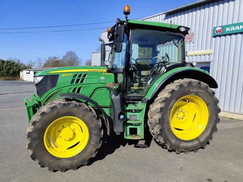 Traktor tip John Deere 6120R, Gebrauchtmaschine in SAINT GENEST D'AMBIERE (Poză 4)