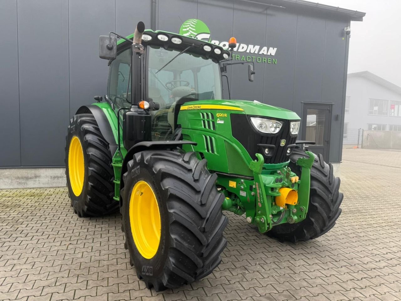 Traktor van het type John Deere 6120R, Gebrauchtmaschine in Daarle (Foto 3)