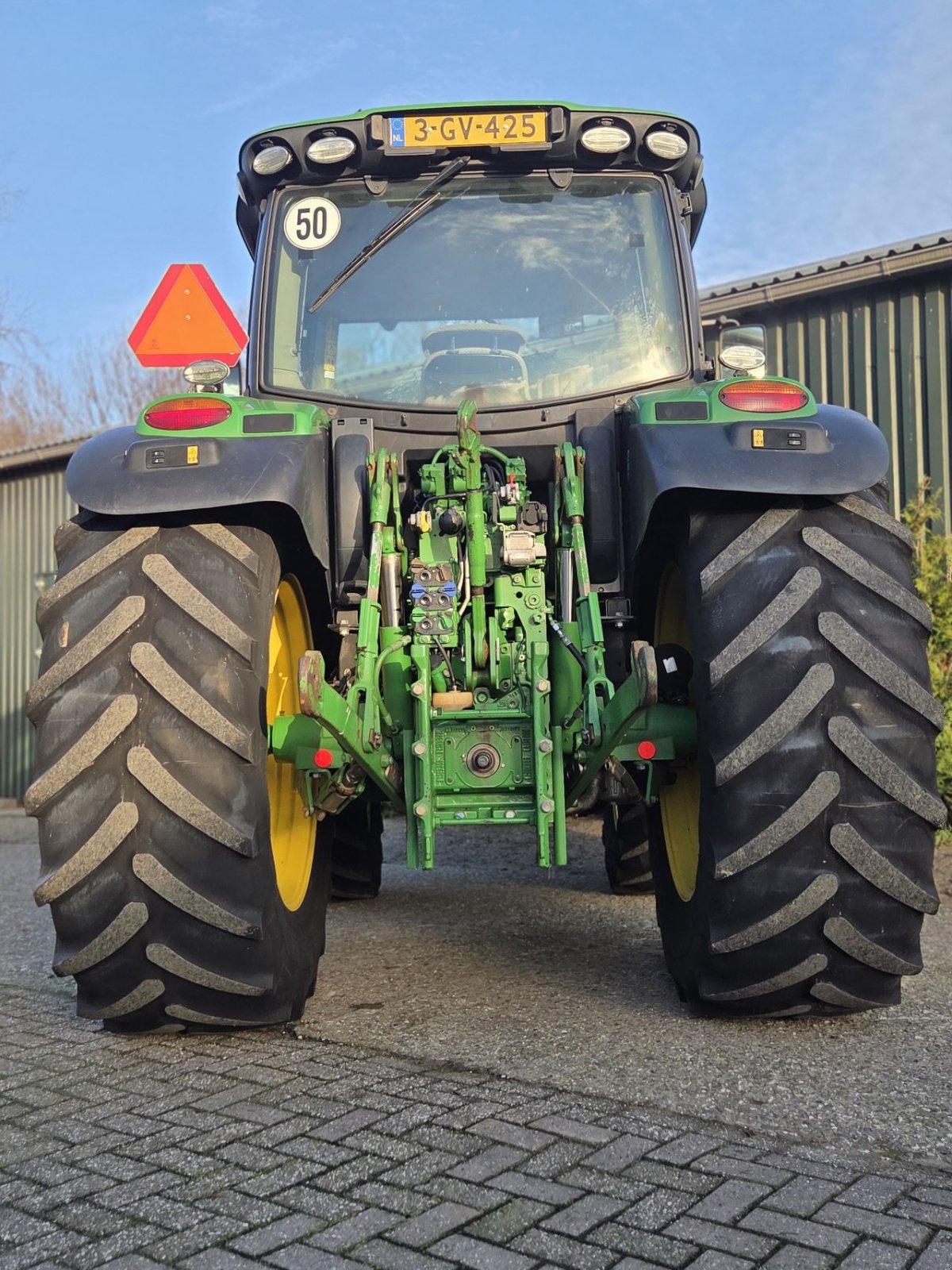 Traktor от тип John Deere 6120R, Gebrauchtmaschine в azewijn (Снимка 8)