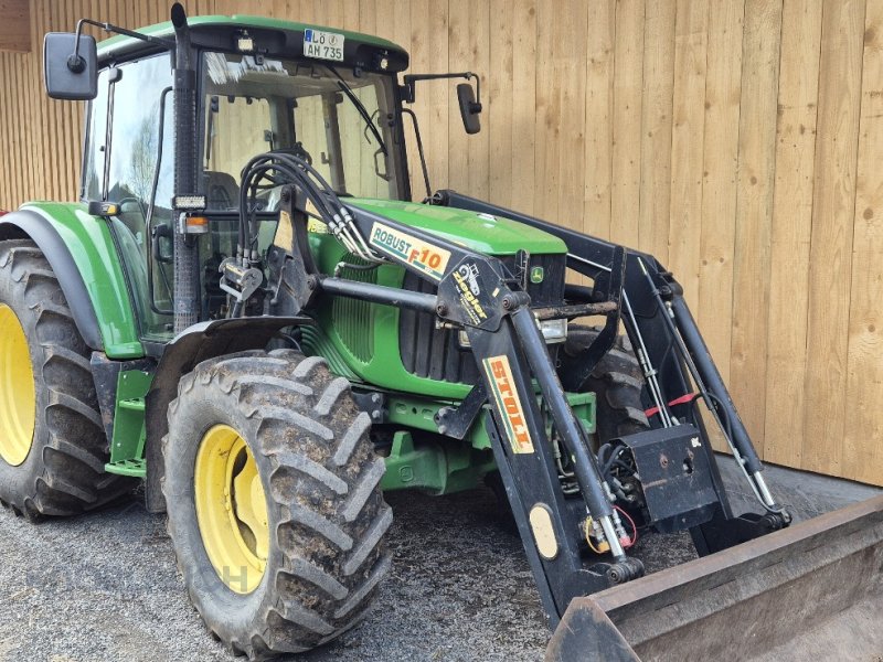 John Deere 6120SE, Gebrauchtmaschine, Rok výroby: 2003, Moto-hodiny: 7871 Hodin (Obrázek 1) Traktor typu John Deere 6120SE, Gebrauchtmaschine v Kandern-Tannenkirch (Obrázek 1)