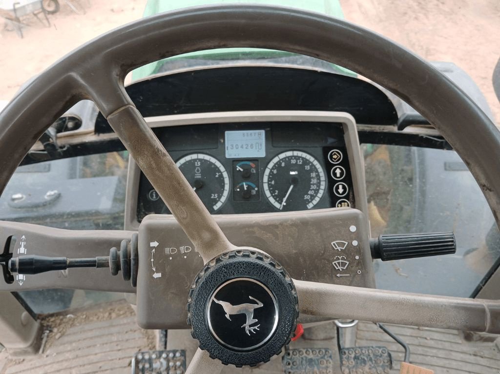 Traktor типа John Deere 6125 M, Gebrauchtmaschine в azerailles (Фотография 6)