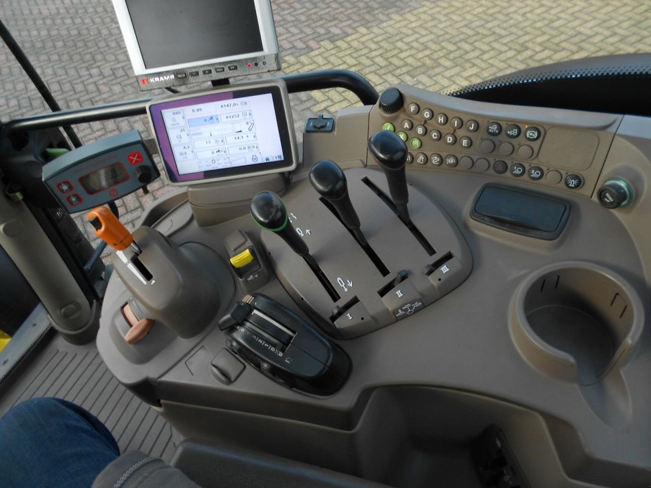 Traktor tipa John Deere 6125 r, Gebrauchtmaschine u Oirschot (Slika 11)