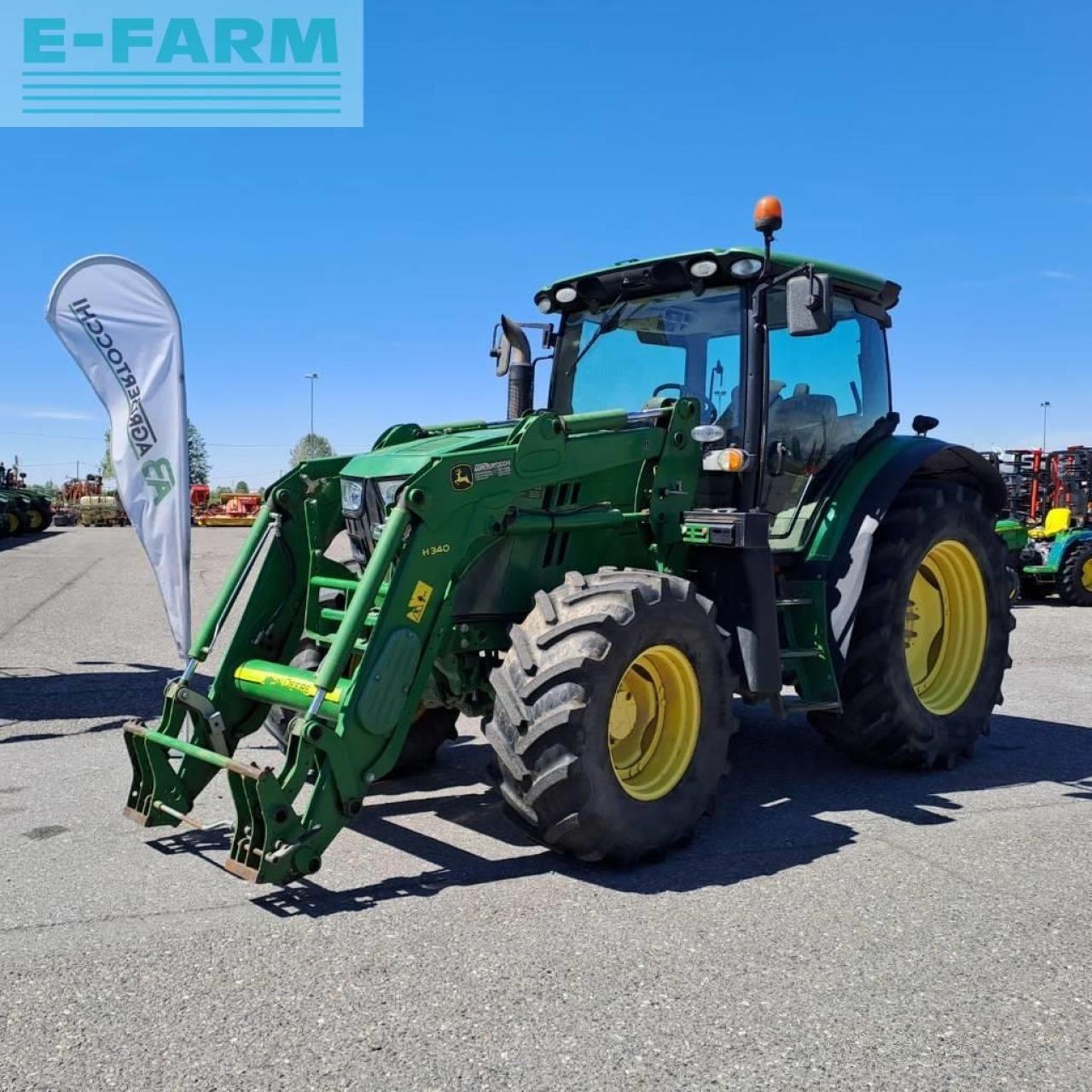Traktor des Typs John Deere 6125 r, Gebrauchtmaschine in ORZIVECCHI (Bild 1)