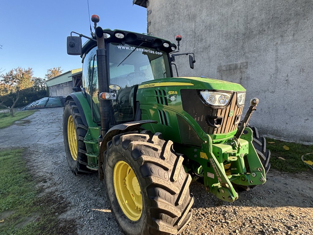 Traktor tipa John Deere 6125 R, Gebrauchtmaschine u PIERRE BUFFIERE (Slika 2)
