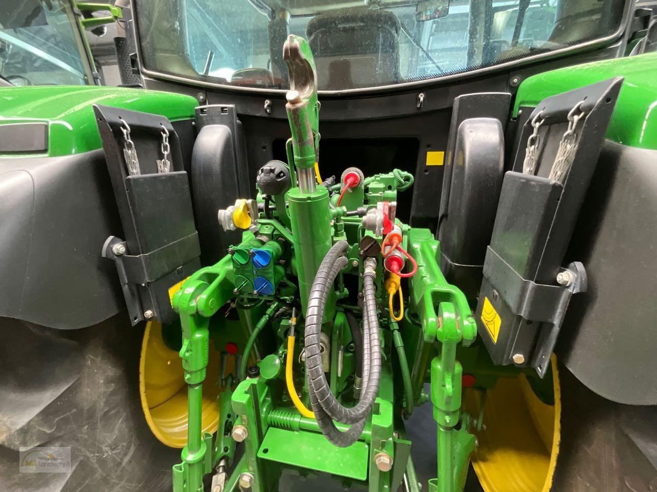 Traktor typu John Deere 6125 R, Gebrauchtmaschine v Pfreimd (Obrázek 5)