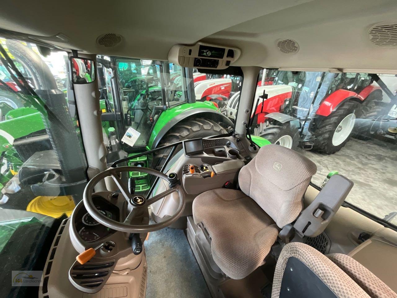 Traktor typu John Deere 6125 R, Gebrauchtmaschine v Pfreimd (Obrázek 7)