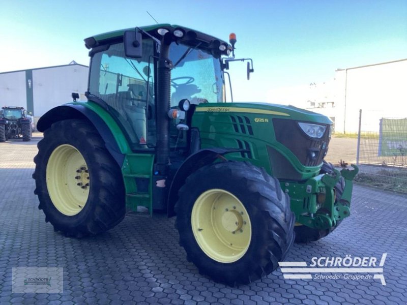 Traktor del tipo John Deere 6125 R, Gebrauchtmaschine en Norden