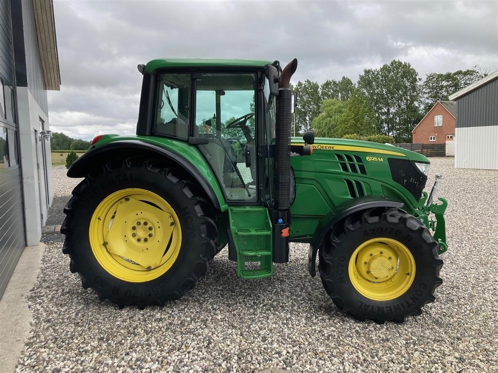 Traktor des Typs John Deere 6125M, Gebrauchtmaschine in Thorsø (Bild 8)