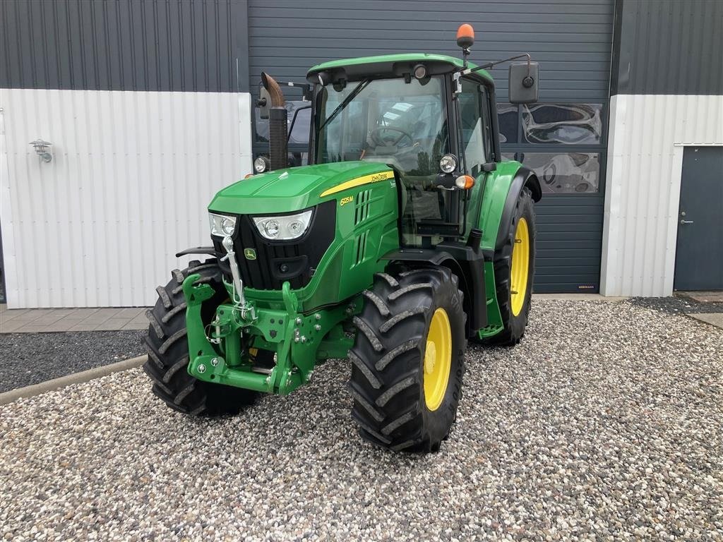Traktor des Typs John Deere 6125M, Gebrauchtmaschine in Thorsø (Bild 4)