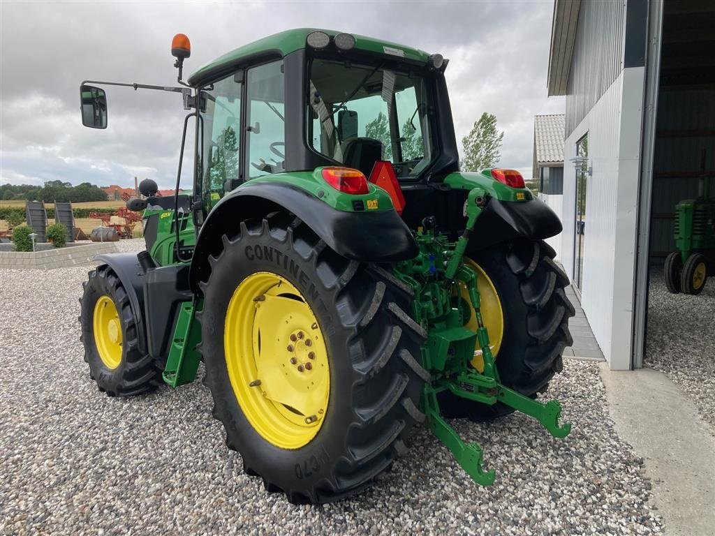 Traktor des Typs John Deere 6125M, Gebrauchtmaschine in Thorsø (Bild 10)