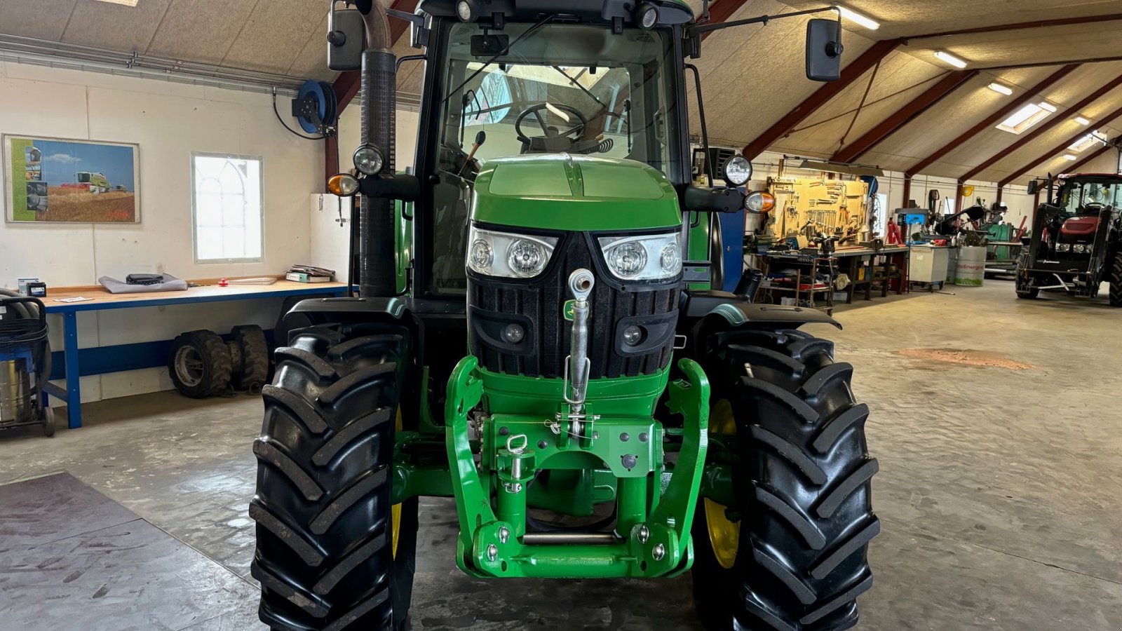 Traktor типа John Deere 6125M, Gebrauchtmaschine в Thorsø (Фотография 5)