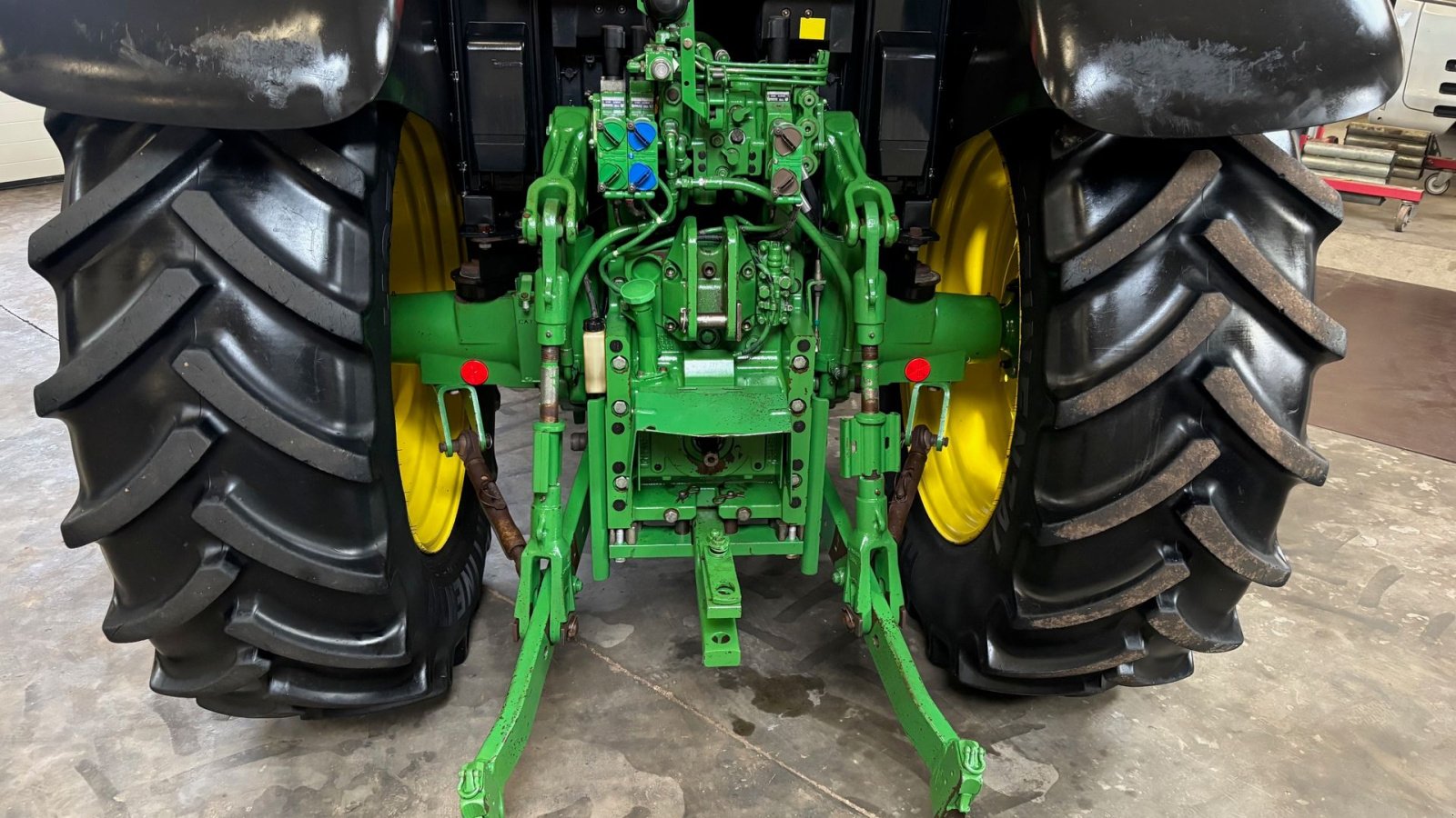 Traktor типа John Deere 6125M, Gebrauchtmaschine в Thorsø (Фотография 13)