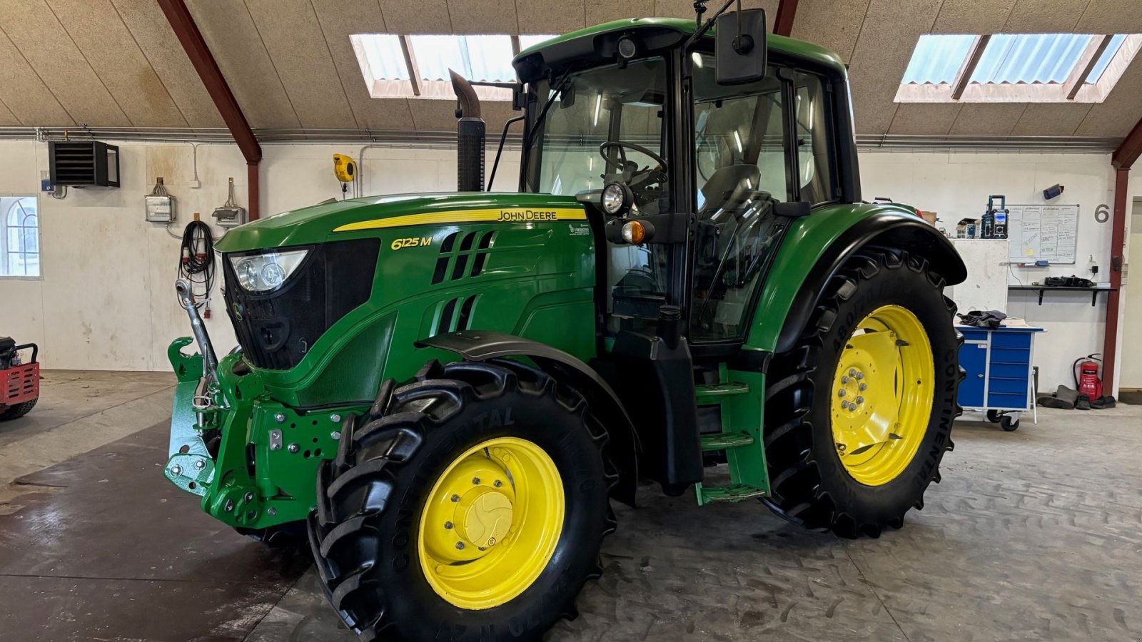 Traktor tipa John Deere 6125M, Gebrauchtmaschine u Thorsø (Slika 1)