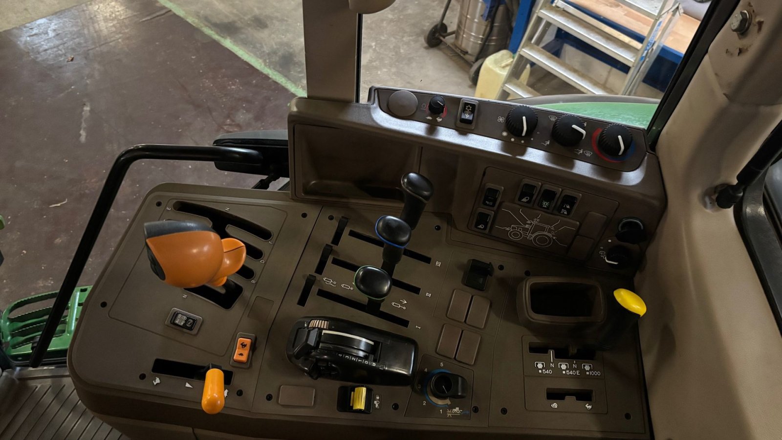 Traktor tipa John Deere 6125M, Gebrauchtmaschine u Thorsø (Slika 20)