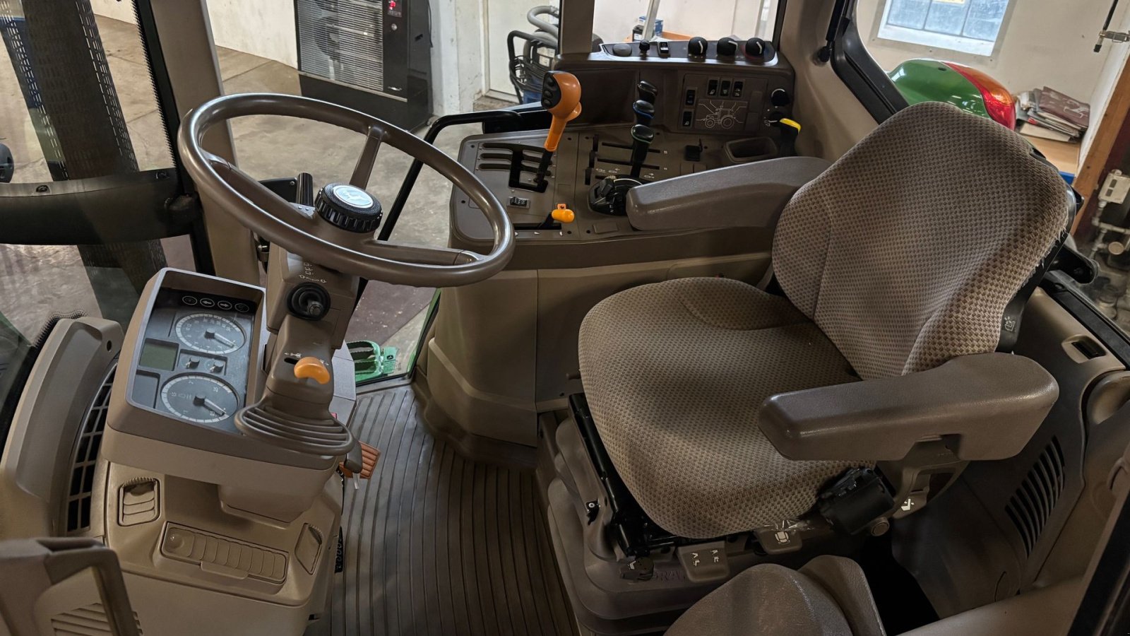 Traktor tipa John Deere 6125M, Gebrauchtmaschine u Thorsø (Slika 18)