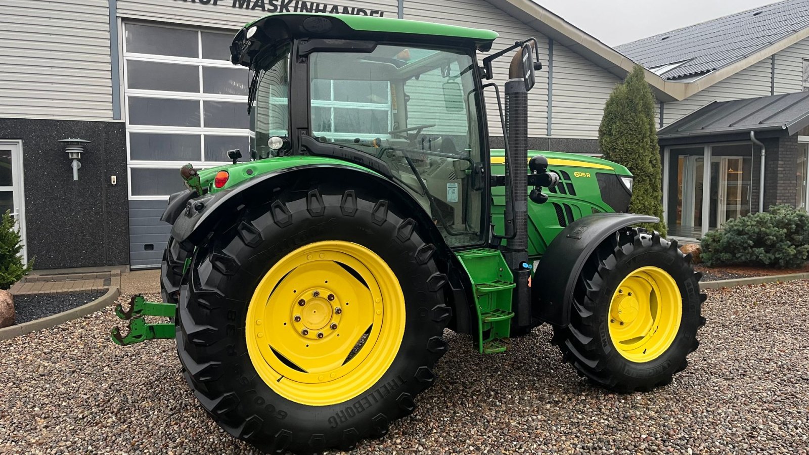 Traktor typu John Deere 6125R AutoQuad, Gebrauchtmaschine w Lintrup (Zdjęcie 15)