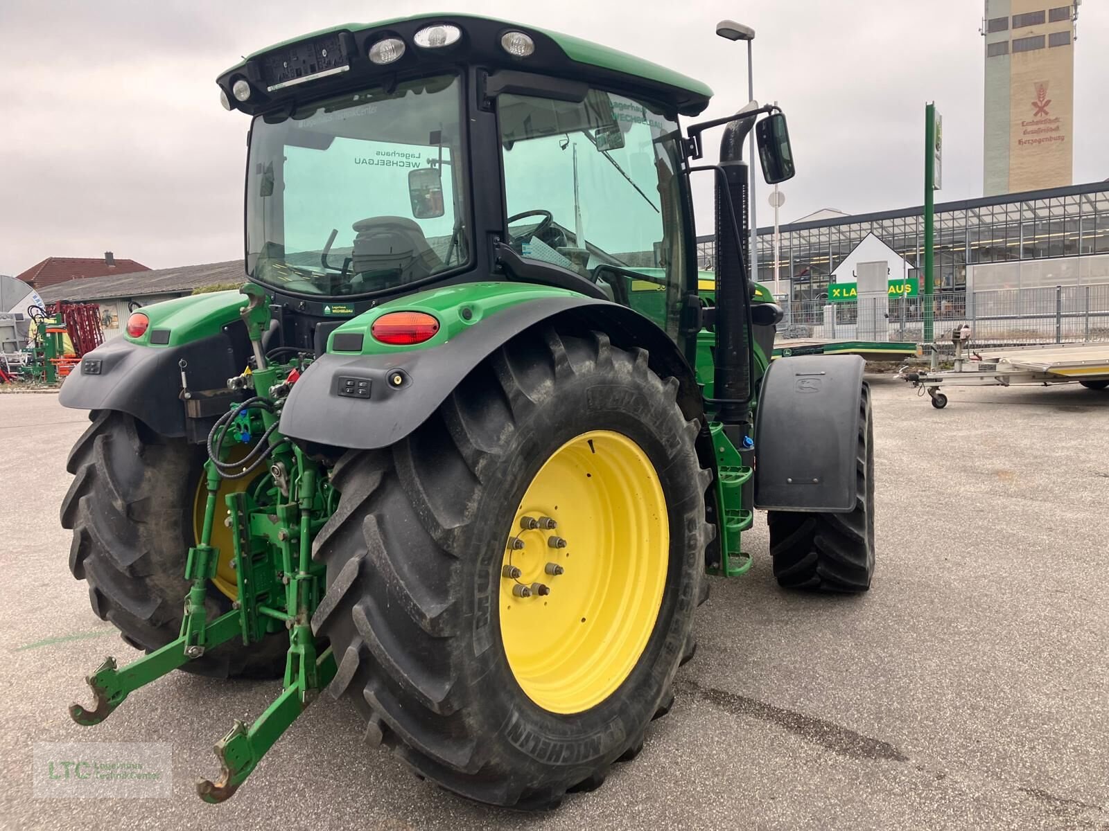 Traktor of the type John Deere 6125R, Gebrauchtmaschine in Herzogenburg (Picture 5)