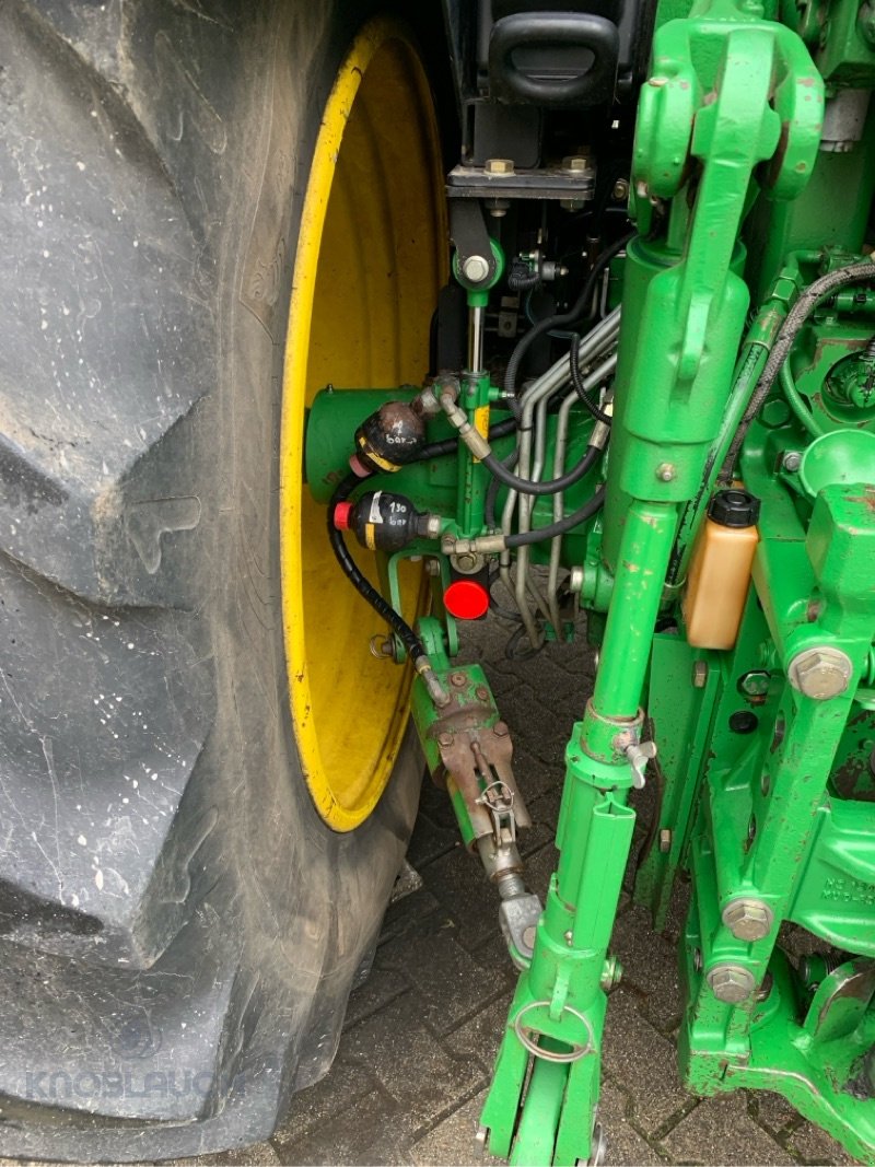 Traktor типа John Deere 6125R, Gebrauchtmaschine в Kandern-Tannenkirch (Фотография 7)