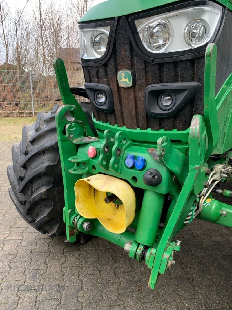 Traktor типа John Deere 6125R, Gebrauchtmaschine в Kandern-Tannenkirch (Фотография 14)