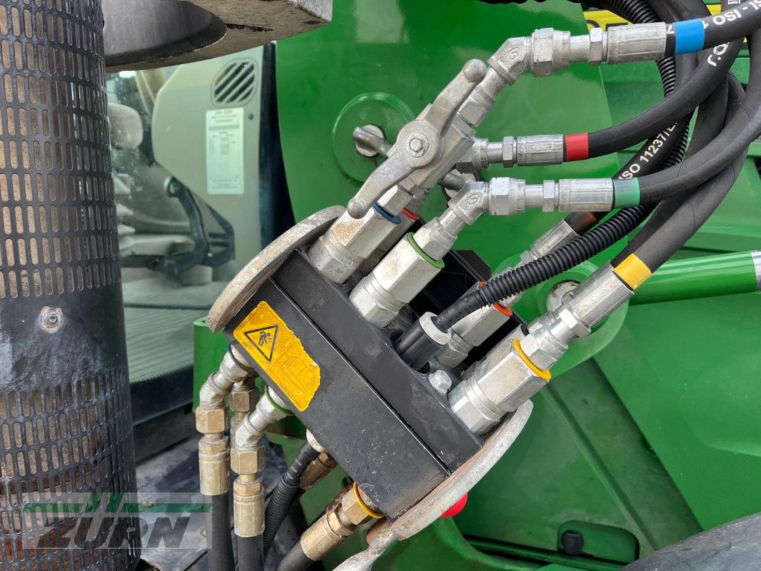 Traktor typu John Deere 6125R, Gebrauchtmaschine v Holzgünz - Schwaighausen (Obrázek 28)