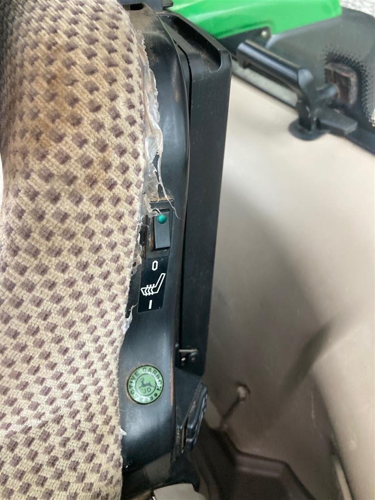 Traktor типа John Deere 6125R, Gebrauchtmaschine в Thorsø (Фотография 14)