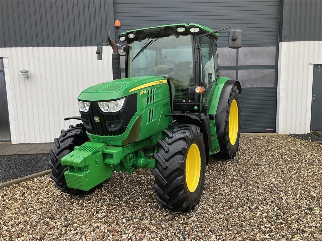 Traktor типа John Deere 6125R, Gebrauchtmaschine в Thorsø (Фотография 4)