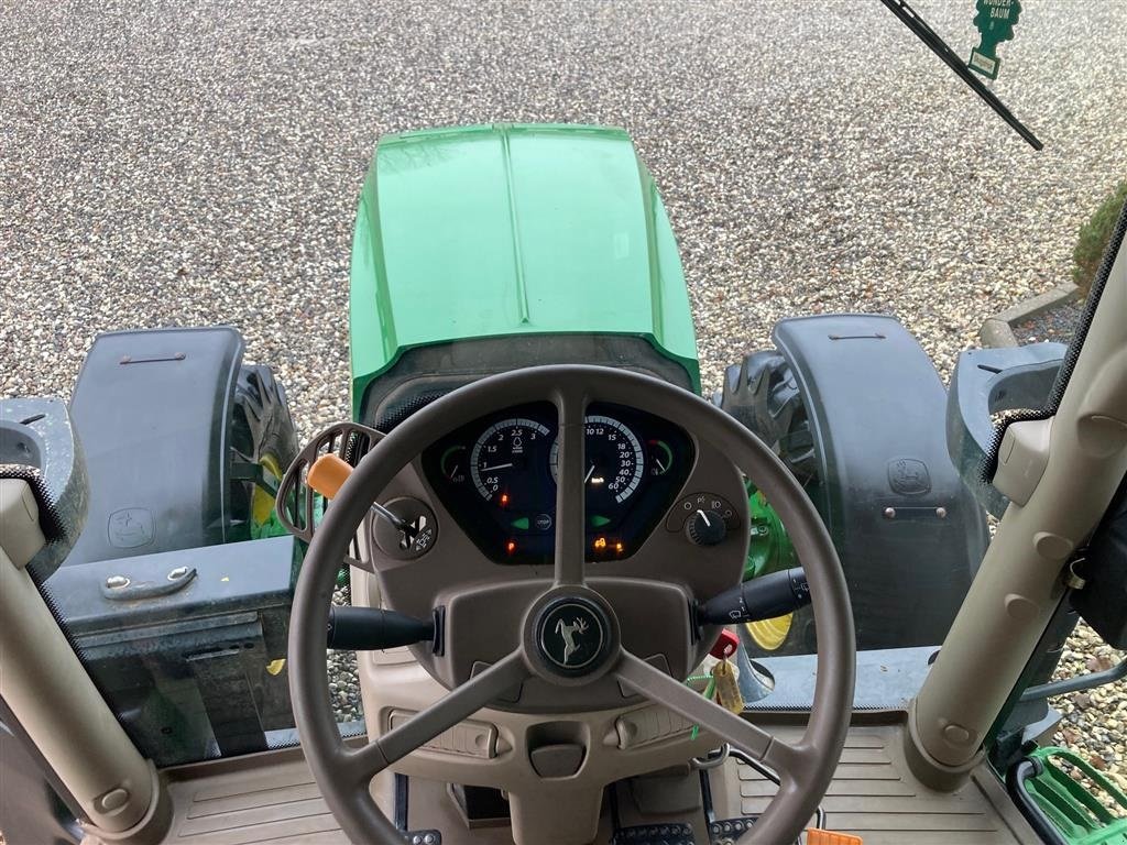 Traktor типа John Deere 6125R, Gebrauchtmaschine в Thorsø (Фотография 17)