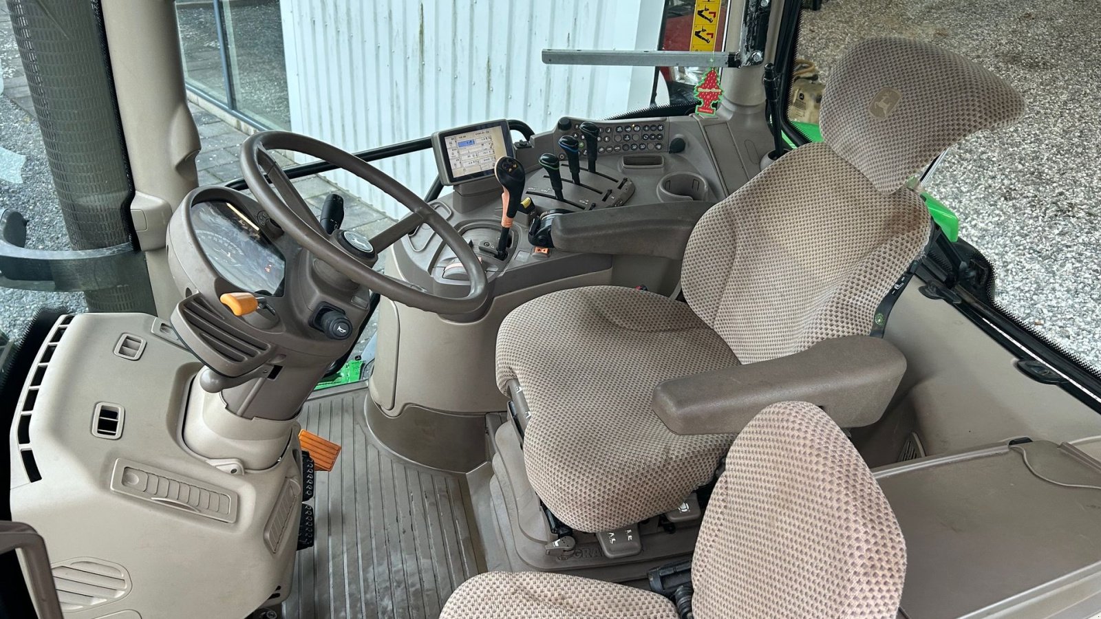 Traktor typu John Deere 6125R, Gebrauchtmaschine v Thorsø (Obrázek 13)