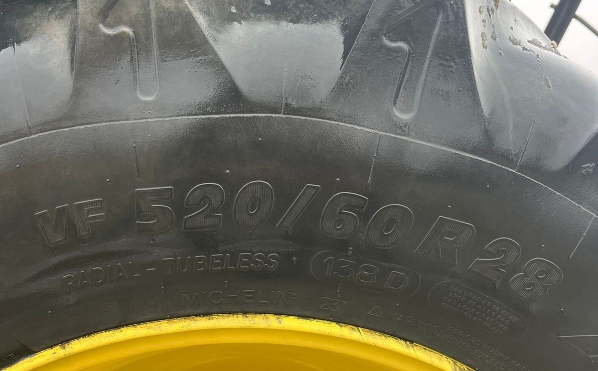 Traktor типа John Deere 6125R, Gebrauchtmaschine в Starrein (Фотография 9)