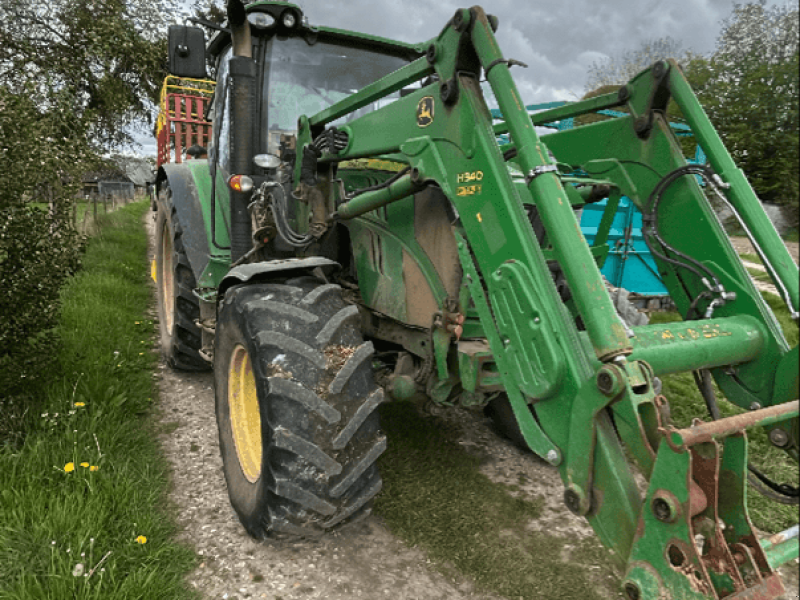 Traktor typu John Deere 6125R, Gebrauchtmaschine v CINTHEAUX (Obrázok 1)