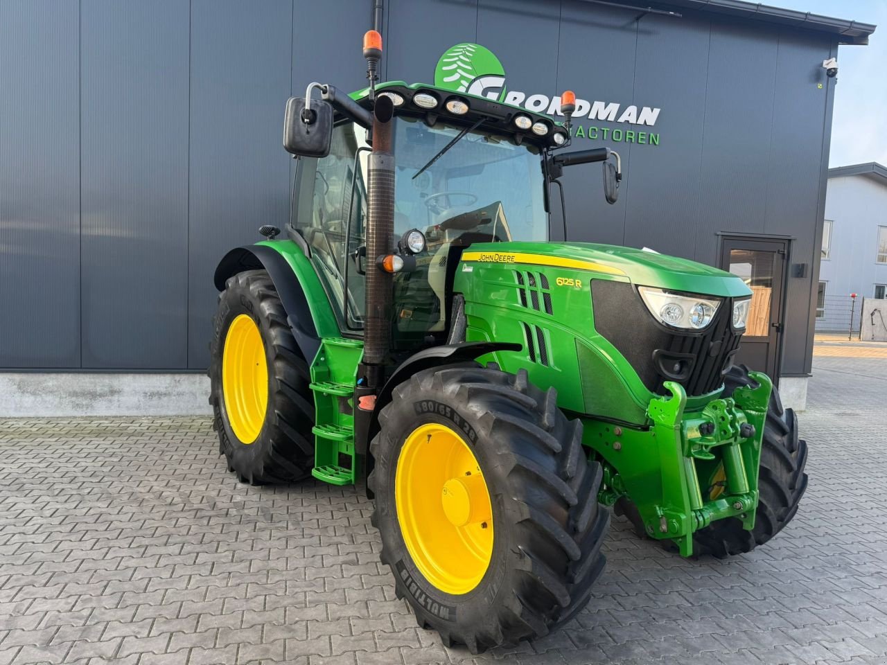 Traktor Türe ait John Deere 6125R, Gebrauchtmaschine içinde Daarle (resim 3)