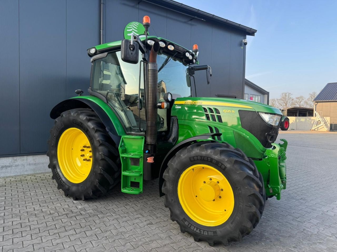 Traktor Türe ait John Deere 6125R, Gebrauchtmaschine içinde Daarle (resim 4)