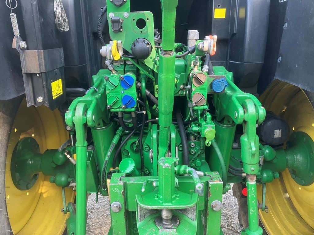 Traktor Türe ait John Deere 6125R, Gebrauchtmaschine içinde Schwarzhäusern (resim 3)