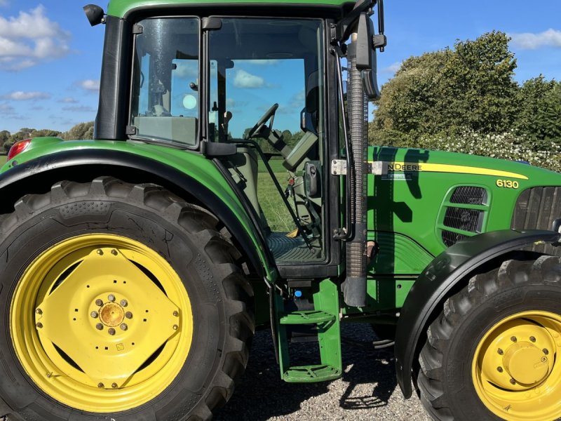 Traktor des Typs John Deere 6130  40km/t, Gebrauchtmaschine in Borre (Bild 1)