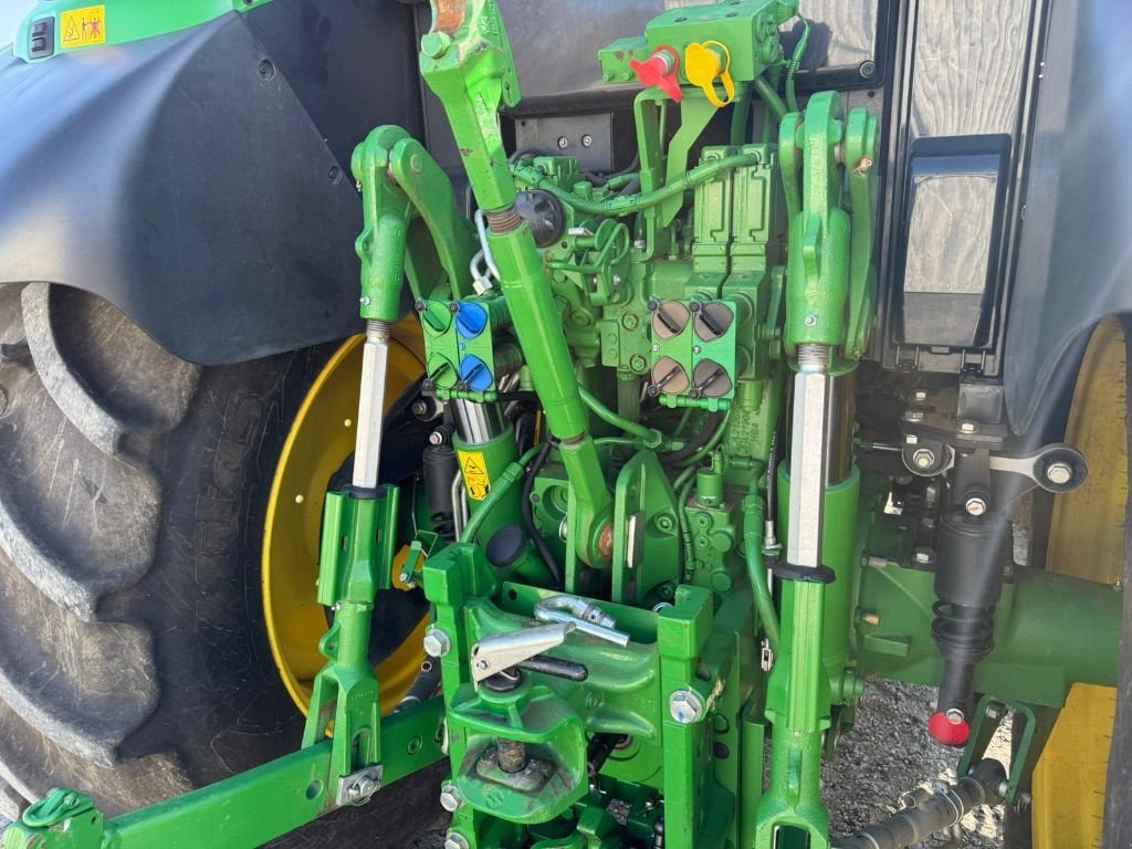 Traktor vrste John Deere 6130 M AUTOPOWER, Gebrauchtmaschine v UZERCHE (Slika 8)