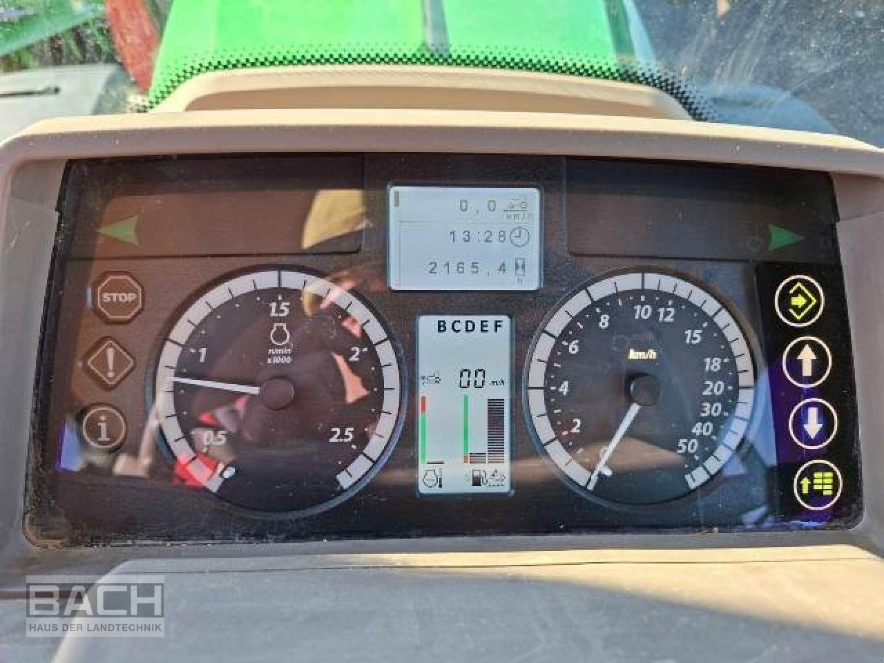 Traktor of the type John Deere 6130 M, Gebrauchtmaschine in Boxberg-Seehof (Picture 6)