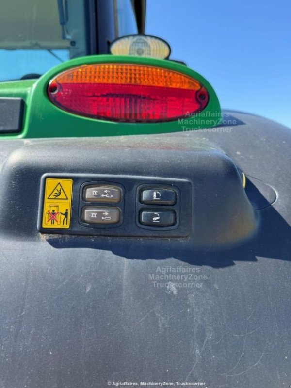 Traktor типа John Deere 6130 R, Gebrauchtmaschine в LOMBEZ (Фотография 6)