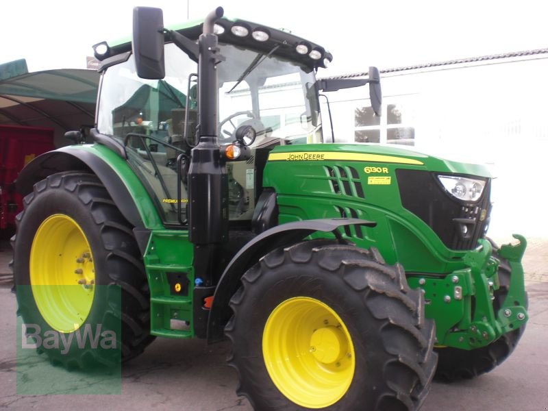 Traktor des Typs John Deere 6130 R, Gebrauchtmaschine in Pocking (Bild 1)