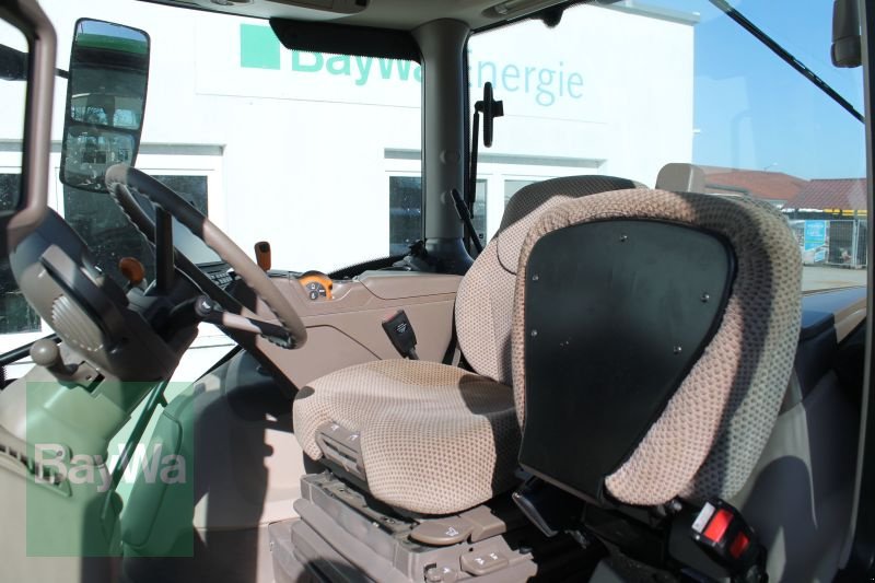 Traktor van het type John Deere 6130 R, Gebrauchtmaschine in Straubing (Foto 10)