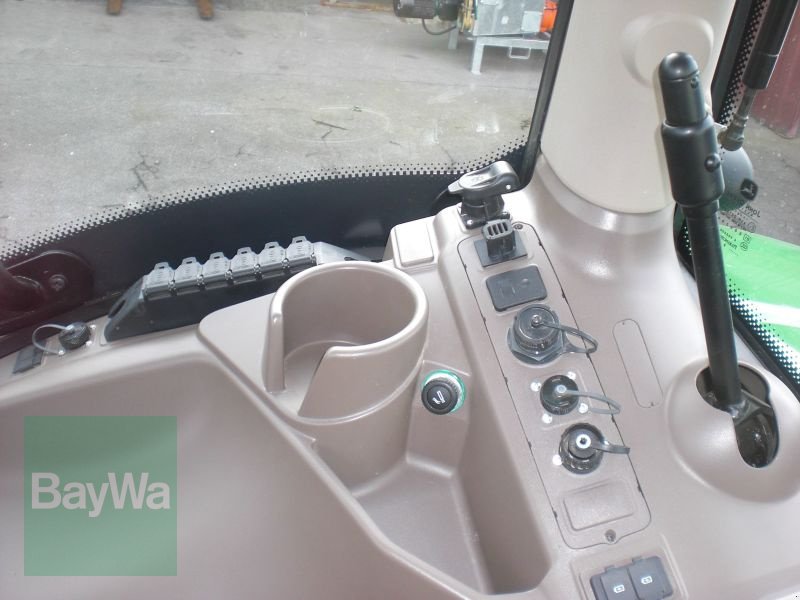 Traktor des Typs John Deere 6130 R, Gebrauchtmaschine in Pocking (Bild 13)