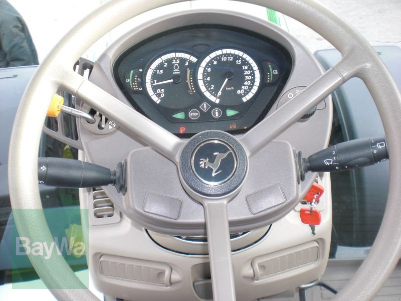 Traktor des Typs John Deere 6130 R, Gebrauchtmaschine in Pocking (Bild 11)