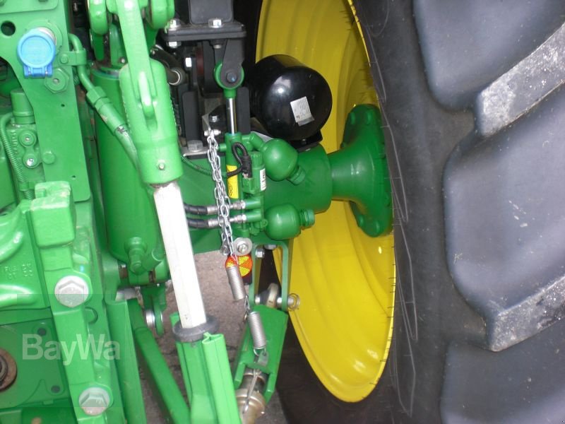 Traktor des Typs John Deere 6130 R, Gebrauchtmaschine in Pocking (Bild 8)