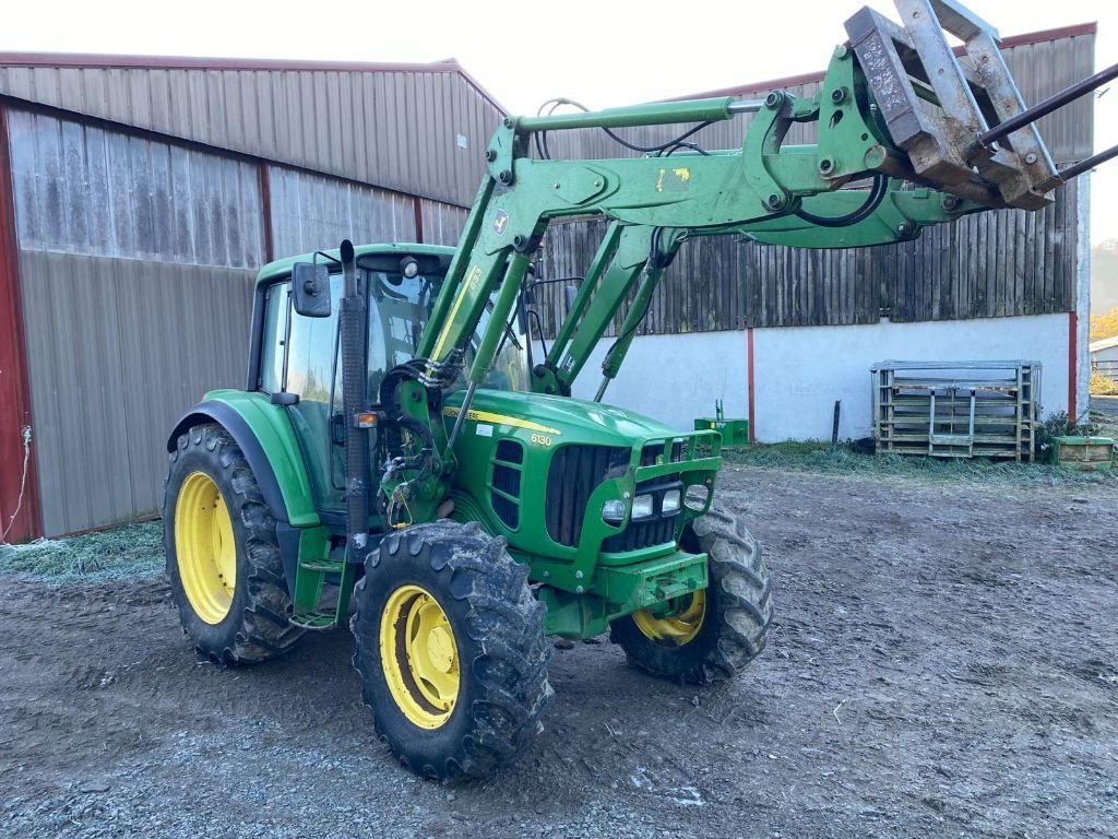Traktor от тип John Deere 6130   VENTE DIRECTE CLIENT CONTACTER LE 07 56 37, Gebrauchtmaschine в YTRAC (Снимка 3)