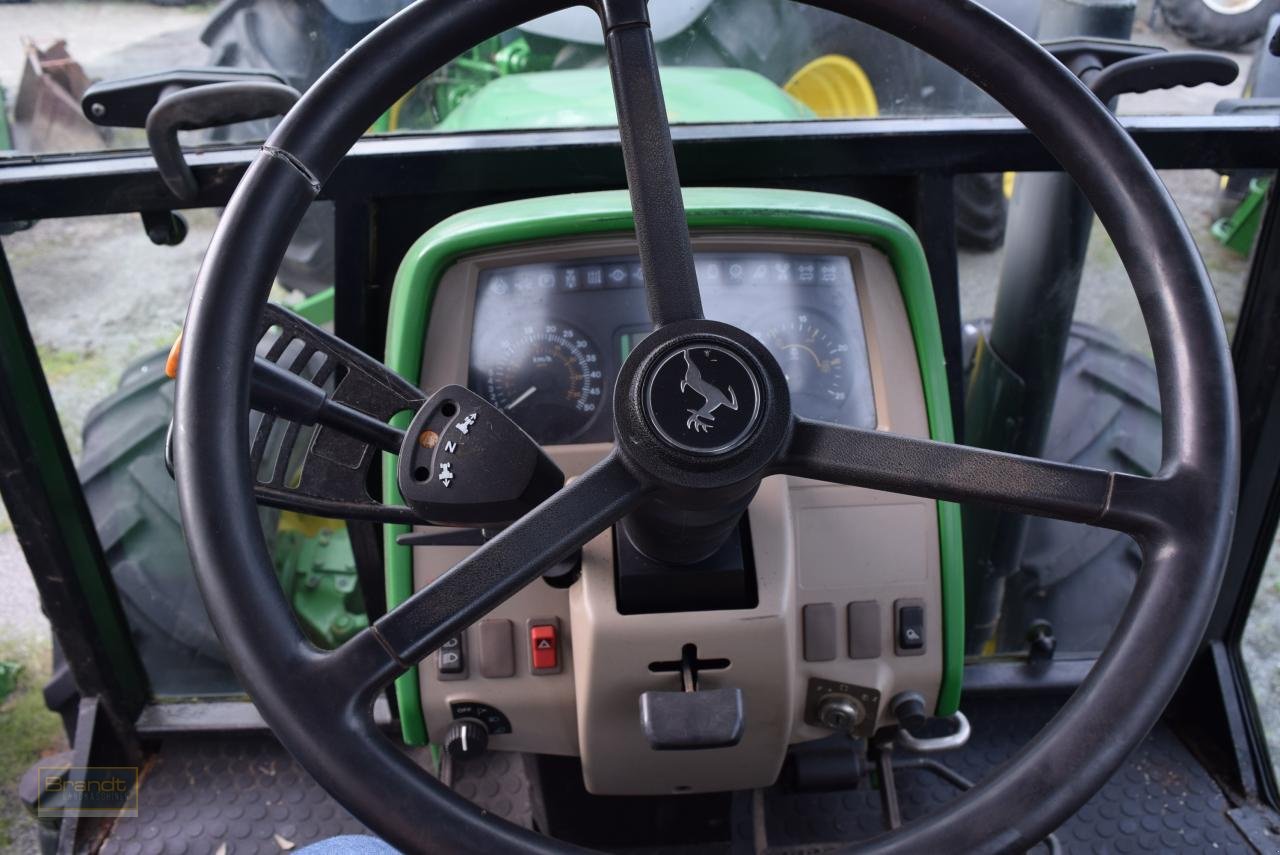 Traktor des Typs John Deere 6130, Gebrauchtmaschine in Oyten (Bild 7)