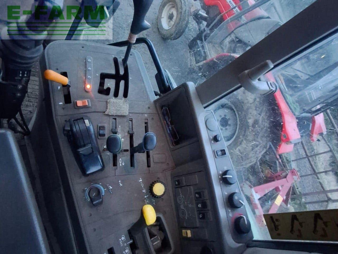 Traktor of the type John Deere 6130, Gebrauchtmaschine in HEXHAM (Picture 5)