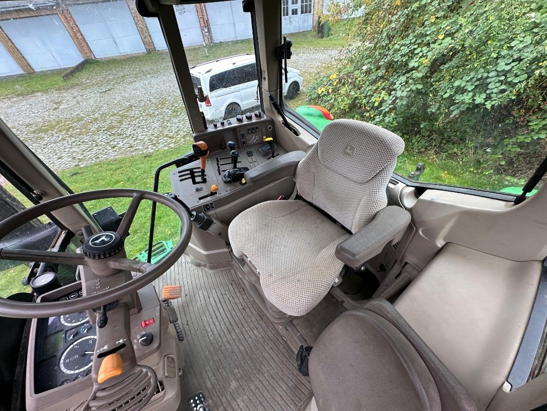 Traktor типа John Deere 6130M AQuad, Gebrauchtmaschine в Liebenwalde (Фотография 3)