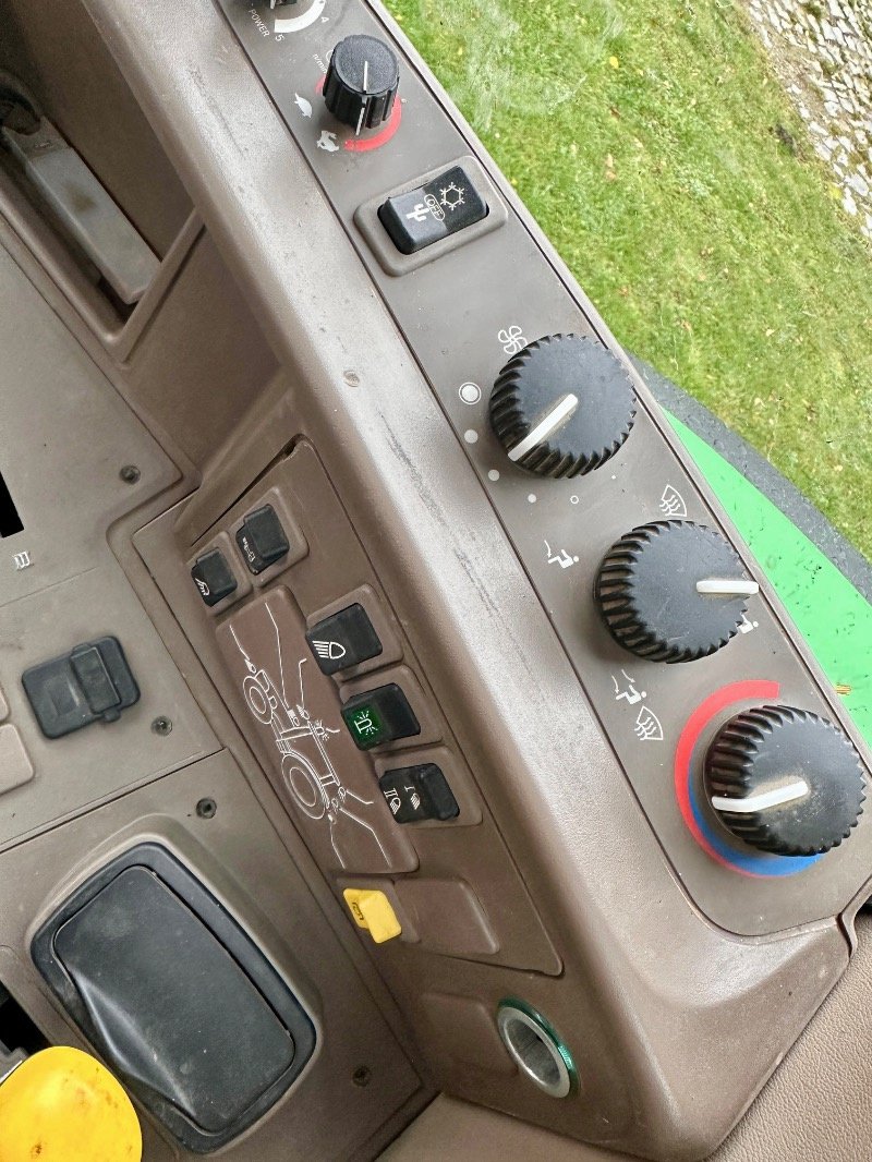 Traktor типа John Deere 6130M AQuad, Gebrauchtmaschine в Liebenwalde (Фотография 10)